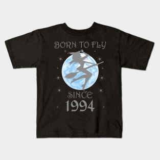 BORN TO FLY SINCE 1944 WITCHCRAFT T-SHIRT | WICCA BIRTHDAY WITCH GIFT Kids T-Shirt